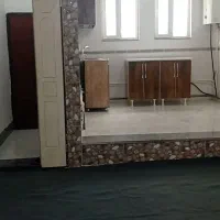 خانه دربست حیاط دار طبقه همکف پشت بانک ملی|اجارهٔ خانه و ویلا|بازرگان, |دیوار