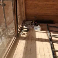 نجار ماهر ساختمانی