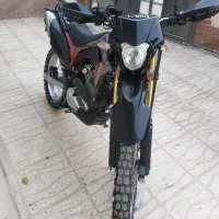 تریل عروسک|موتورسیکلت|برخوار, |دیوار