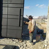 با سلام کلبه کار های جوشکاری پزیرفته میشو