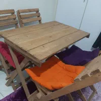 میز و صندلی چوبی تاشو