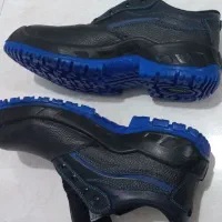 کفش ایمنی پنجه آهنی سایز ۴۲|کیف، کفش، کمربند|شاهین‌شهر, شهرک گلدیس|دیوار