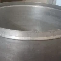 قابلمه بزرگ|ظروف پخت‌وپز|قم, زنبیل آباد|دیوار