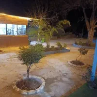 نیازمند نیروی کار در کافه باغ