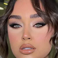 مدل میکاپ غیر رایگان