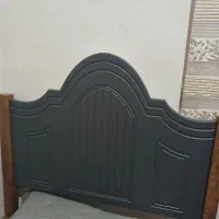 دو عدد تخت یک نفره