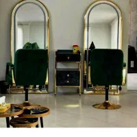 نیازمند مدل برای لاین های میکاپ.رنگ.شینیون