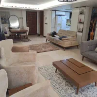 اپارتمان ۱۰۰ متری/ دوخوابه/ فرمانیه غربی
