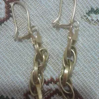 گوشواره طلا ۴ گرم.به قیمت تابلو به اضافه ۳ درصد .