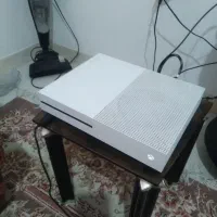 دسته ایکس باکس وان و اس ویکدستگاه ایکس باکس اس|کنسول، بازی ویدئویی و آنلاین|کرج, کوی زنبق|دیوار