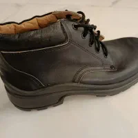 نیم بوت اصل|کیف، کفش، کمربند|شاهرود, |دیوار