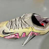 کفش فوتبالی استوک ویتنام پل اهنی