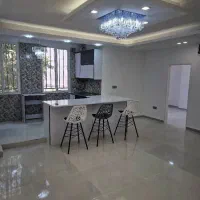 ۷۲متر طبقه اول*ترکیب کلاسیک و مجلل*سندتک*پارکینگ