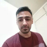 انجام نظافت و خدمات منزل آقا هستم