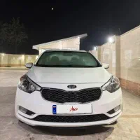 کیا سراتو ۲۰۱۵ ...