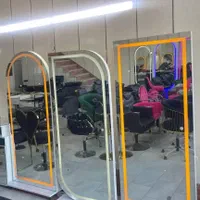 تجهیزات آرایشگاه صندلی تدی پاف مینیمال آینه سرشور|آرایشگاه و سالن‌های زیبایی|شیراز, سینما سعدی|دیوار