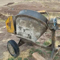 یک بتن نیر یک بلوک زن