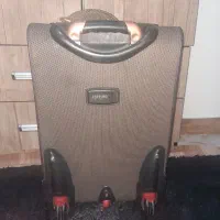 چمدان مسافرتی