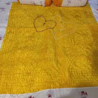 لحاف و تشک و دو عدد متکا|رختخواب، بالش، پتو|بروجن, |دیوار