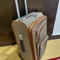 چمدان کوچک و جمع و جور برای دونفر