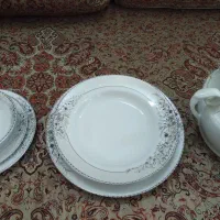 سرویس چینی پردیس صادراتی 105 پارچه خیلی تمییز|ظروف سرو و پذیرایی|زنجان, |دیوار