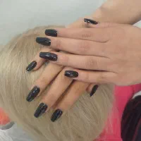 کاشت ناخن اشتهارد