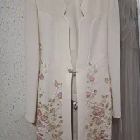 کت شلوار و سرافن