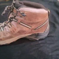 کفش|کیف، کفش، کمربند|هامون, |دیوار