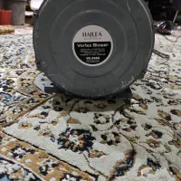 یه دستگاه پمپ هوا سالنی