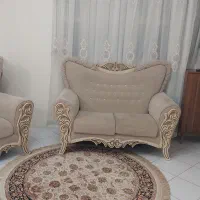 مبل  ۷ نفره در حد نو با میزهای عسلی کاملا سالم