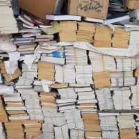 خرید کتاب و کارتن با قیمت بالا