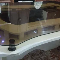 میز هشت نفره