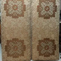 دو عدد پشتی در حد نو