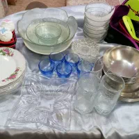 تعدادی ظروف آشپزخانه به قیمت مناسب|ظروف سرو و پذیرایی|شاهینشهر, نبوت|دیوار