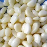 سیر پوست کنده