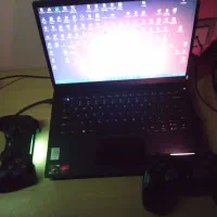 لپتاپ lenovo k14 گیمینگ همراه با دو دسته ps4 و ...