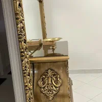 آیینه کنسول بسیار زیبا|بوفه، ویترین، کنسول|تهران, قناتکوثر|دیوار