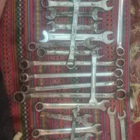 یه سری اچار|ابزارآلات|اراک, |دیوار