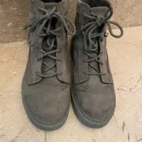 نیم بوت خارجی سایز ۳۷ درحدنو