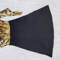 تعدادی لباس مجلسی|لباس|نشتارود, |دیوار