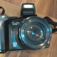 دوربین کنون