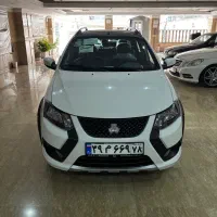 کوییک آر اس سفید مشکی، مدل ۱۴۰۴، تحویل روز