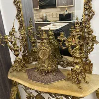 آینه و شمعدان وساعت رومیزی ومیز کنسول برنزی|صنایع دستی و سایر لوازم تزئینی|تهران, شهید رجایی|دیوار