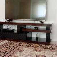 تلویزیون ال‌جی اصل ۴۳ اینچ و میزتلویزیون با کارتن