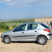 پژو ۲۰۶ نقره ای مدل ۸۳ تیپ ۲