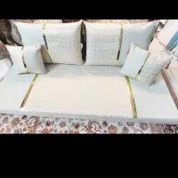 شاهنشین مدرن|پشتی|اسلام‌شهر, شهرک قائمیه|دیوار