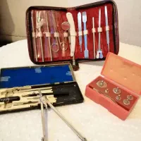 وزنه پرگار ست دندانپزشکی دماسنج نوستالژی و قدیمی