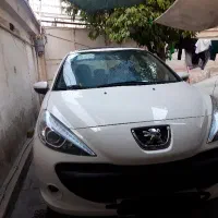 پژو 207i پانوراما دنده‌ای، مدل فروردین۱۴۰۳|خودرو سواری و وانت|شیراز, سینما سعدی|دیوار