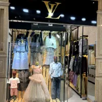 مغازه تجاری