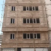 شاگرد سنگ نما ساختمان